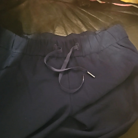 Lululemon Keep Moving Pant 7/8 High-RiseTrue Navy Size 10 Newer Release - Picture 5 of 8